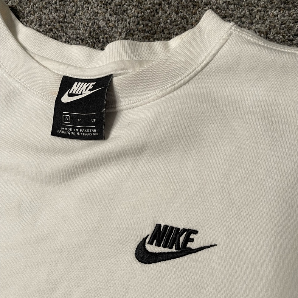 White NIKE Crew Neck